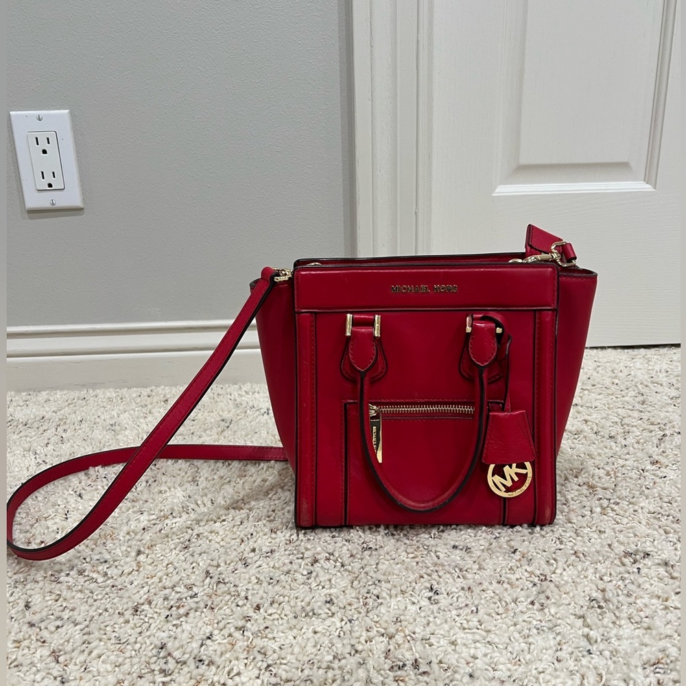 Michael Kors Colette Zip Tote Red